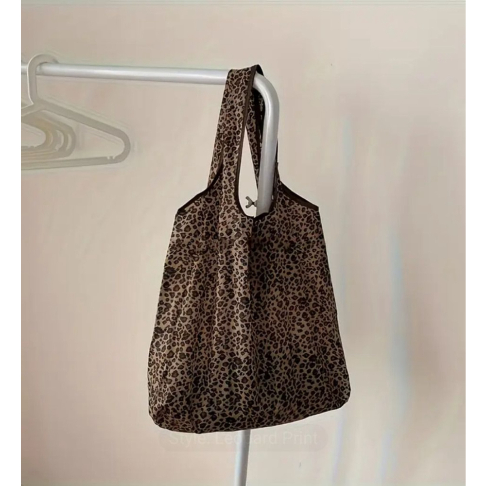 Leopard Print Tote Bag, Reusable Shopping Bag - Picture 3 of 3